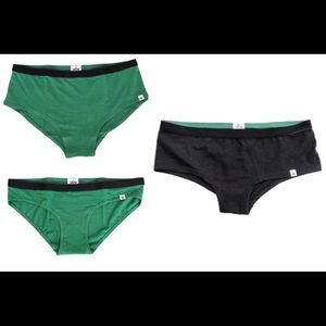 Brand new 3 pairs of Wama underwear, hipster & bikini, medium
